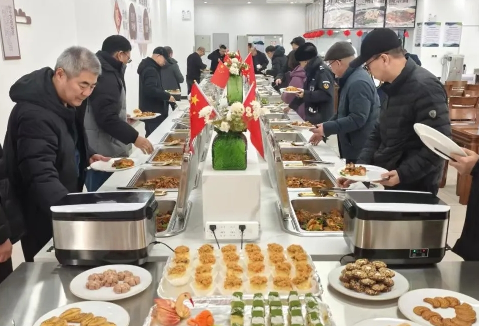 鼎尚餐饮丨新疆塔林鼎尚餐饮管理（集团）有限公司克拉玛依运营中心项目部：情暖元宵，共话团圆